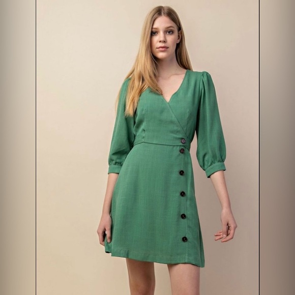 Lulus Dresses & Skirts - Lulus Draper’s Dream Retro Green Wrap Dress with Buttons NWT
